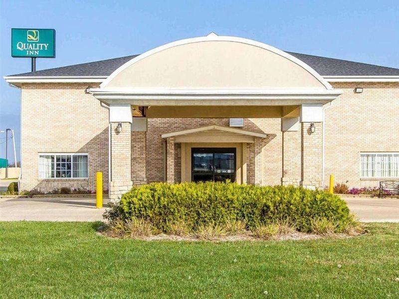 Quality Inn Pontiac Il Екстер'єр фото