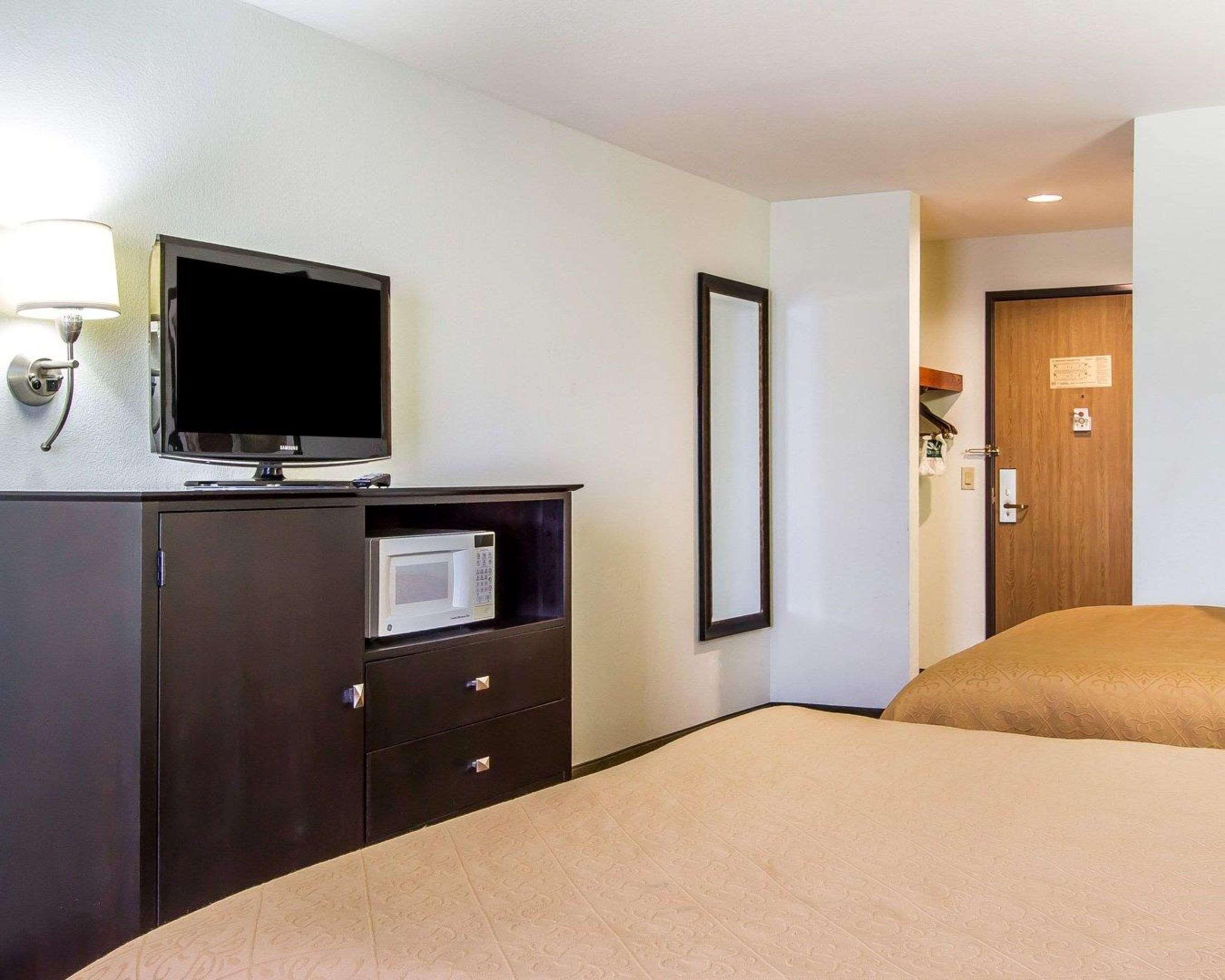 Quality Inn Pontiac Il Екстер'єр фото