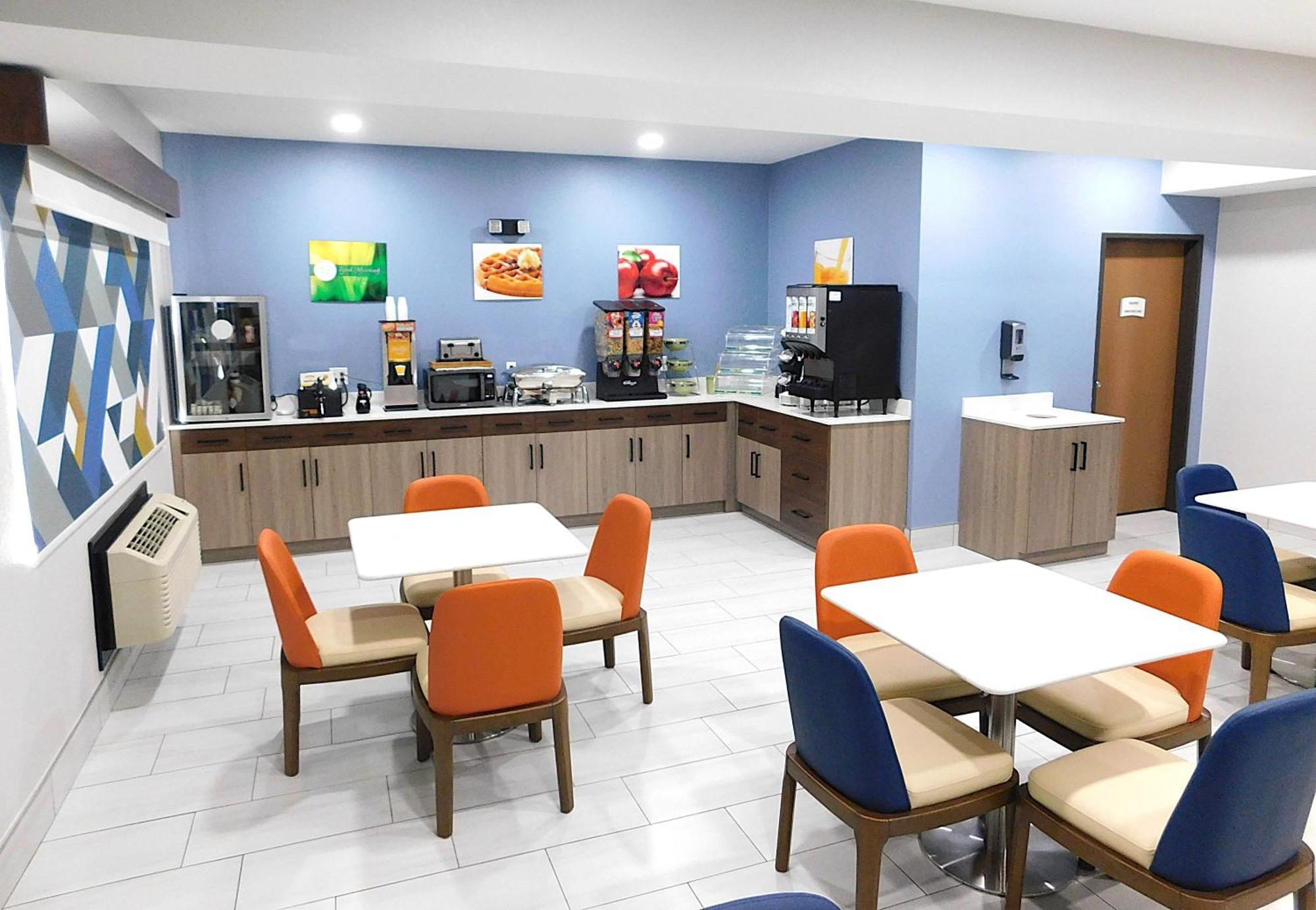Quality Inn Pontiac Il Екстер'єр фото
