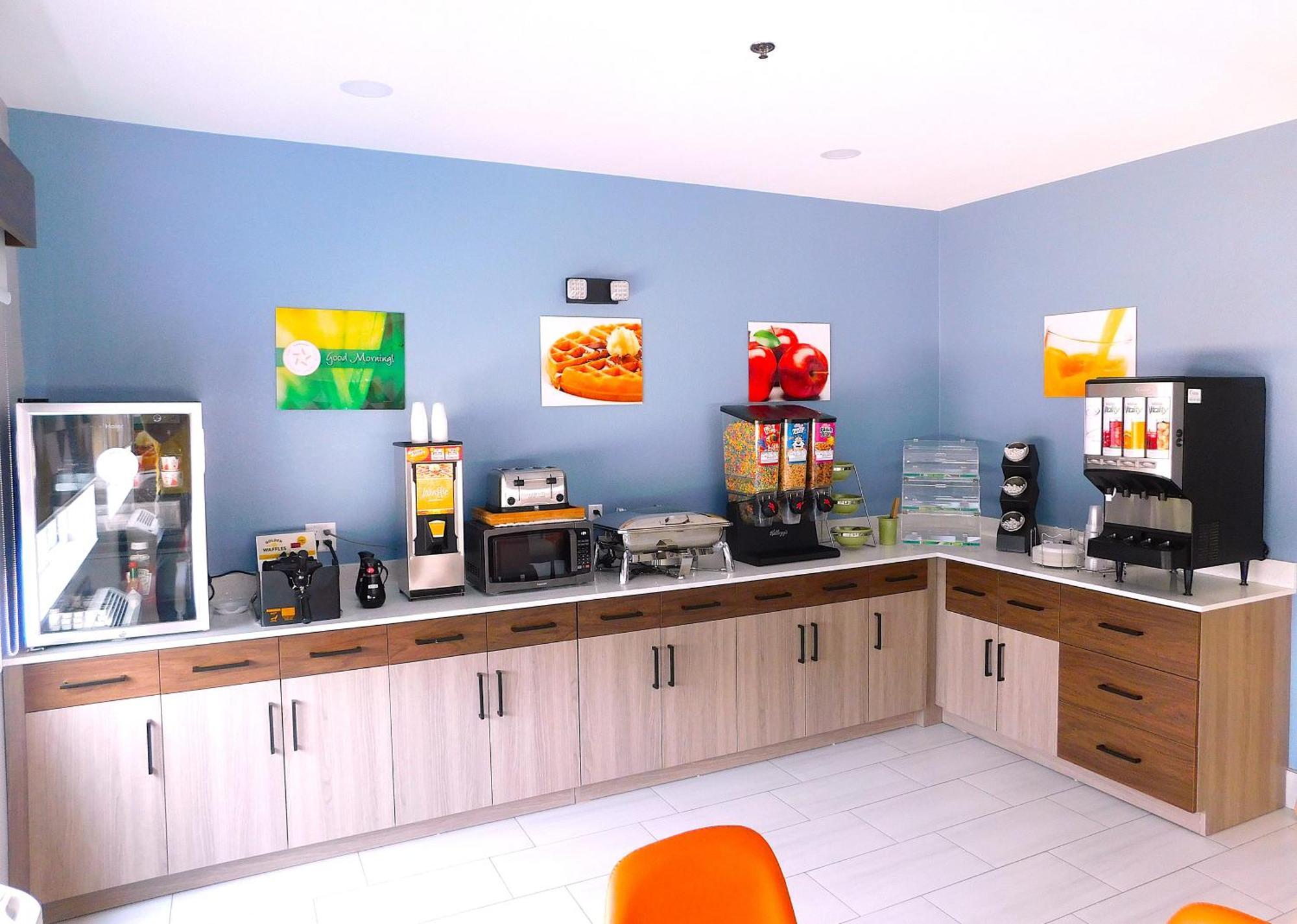 Quality Inn Pontiac Il Екстер'єр фото